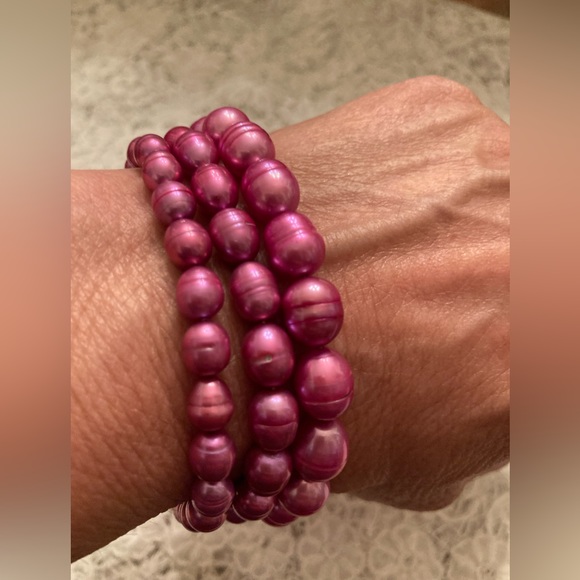 PINK Pearl Bracelet Set stretch Bracelets. Excellent quality GORGEOUS - Picture 3 of 5
